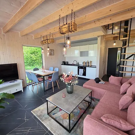 农家乐 Orzechowe Wzgorze *